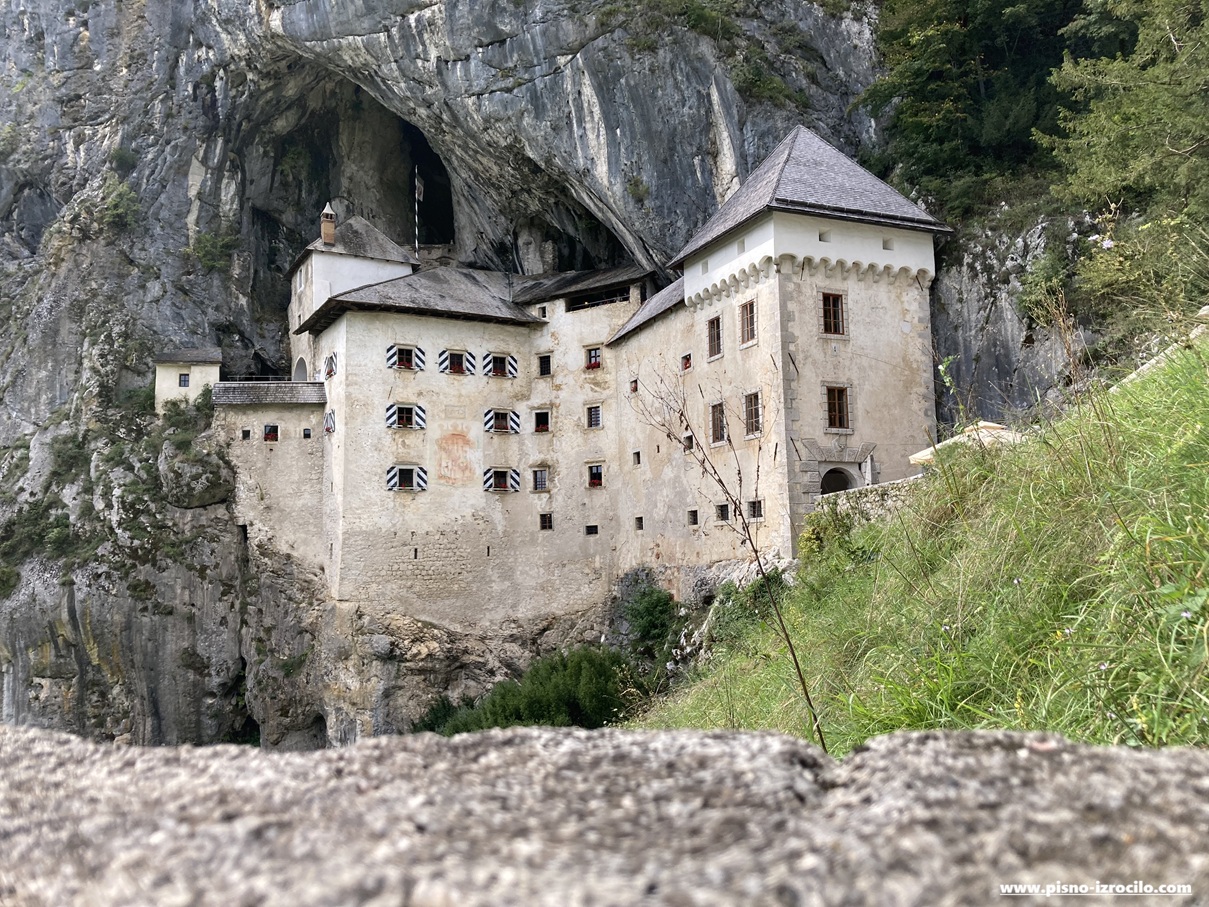 Predjamski grad v nekaj starih (pisnih) virih